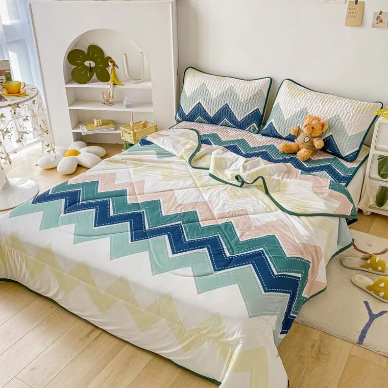 3 Piece Reversible Quilt Sets