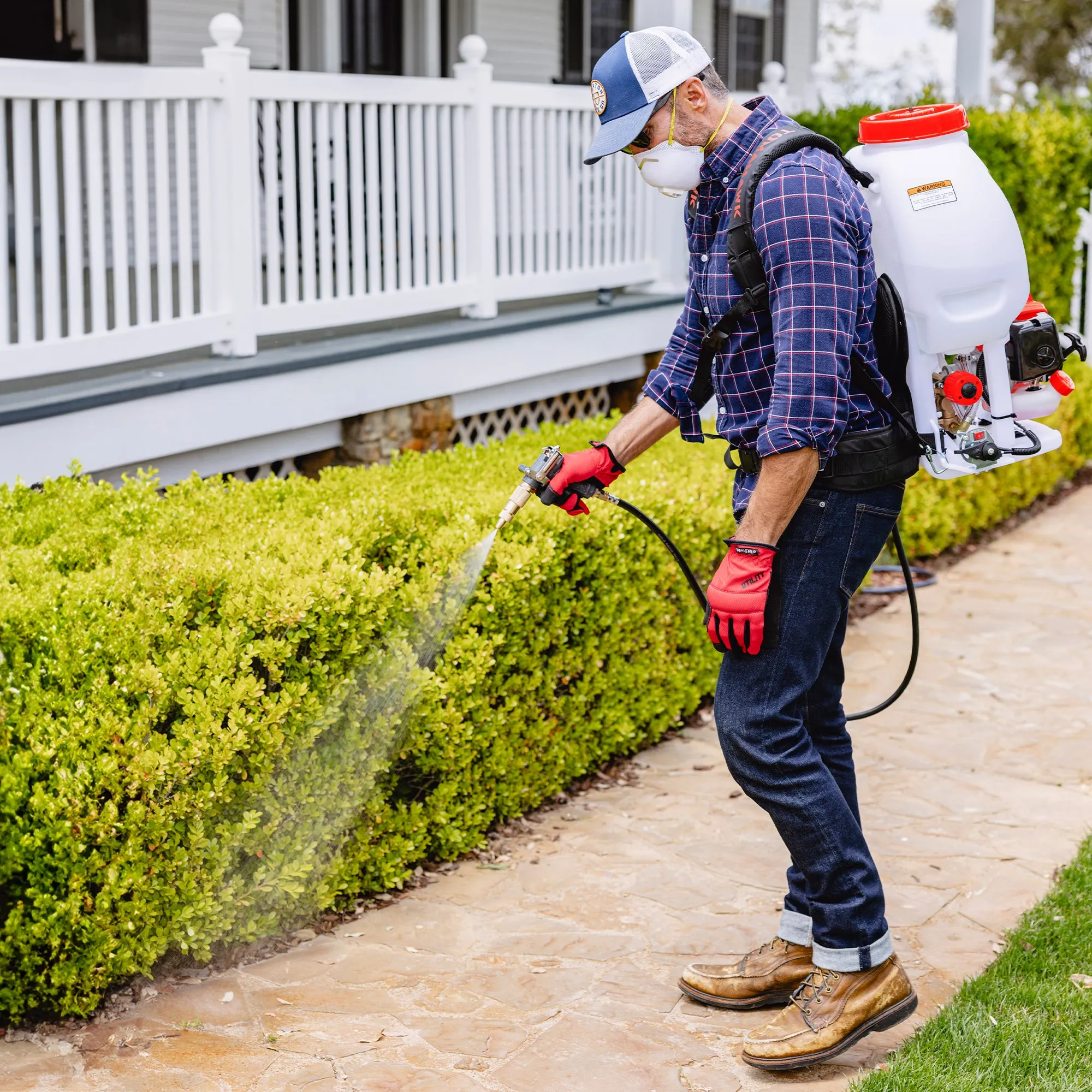 5 Gallon Gas Backpack Sprayer 450 PSI Pump with Accessory Bundle