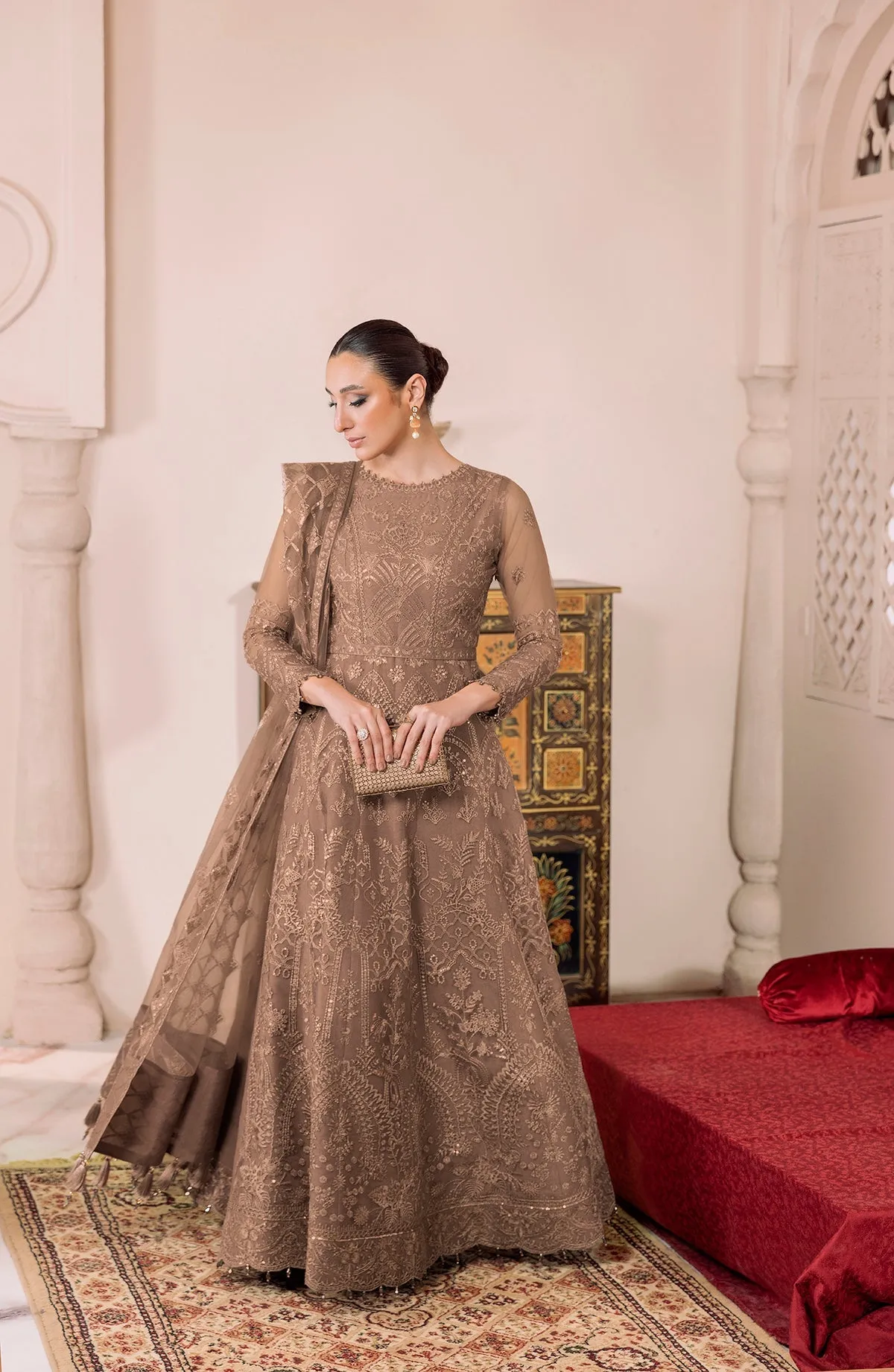 Alizeh Dua Luxury Formals – V01D05B- RYAN ( BEIGE )