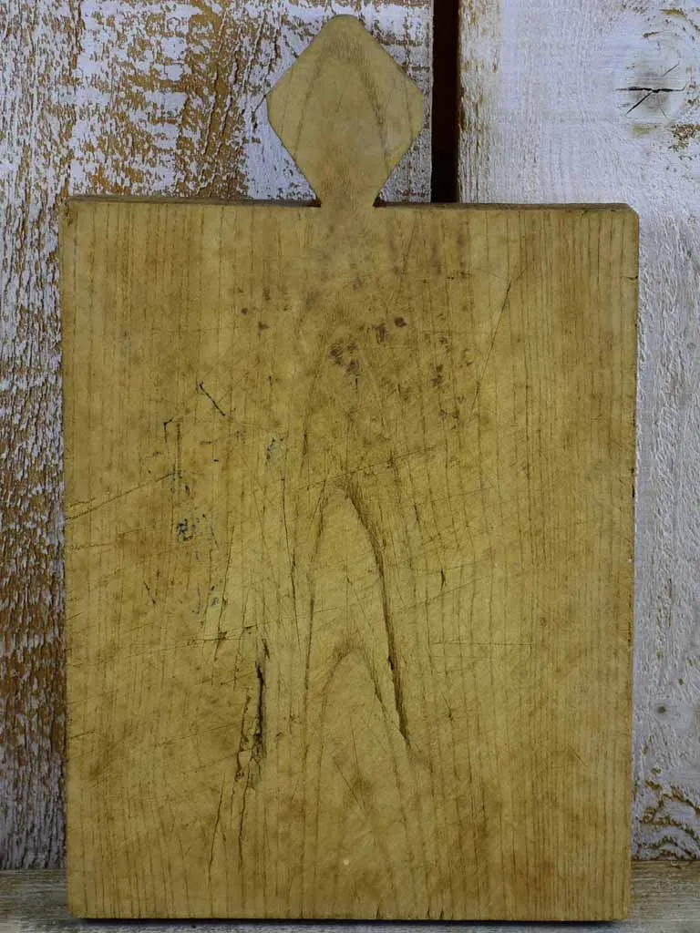 Antique chunky French cutting board 14½"