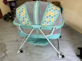 Bassinet Cum Rocker With Mosquito Net (Green)