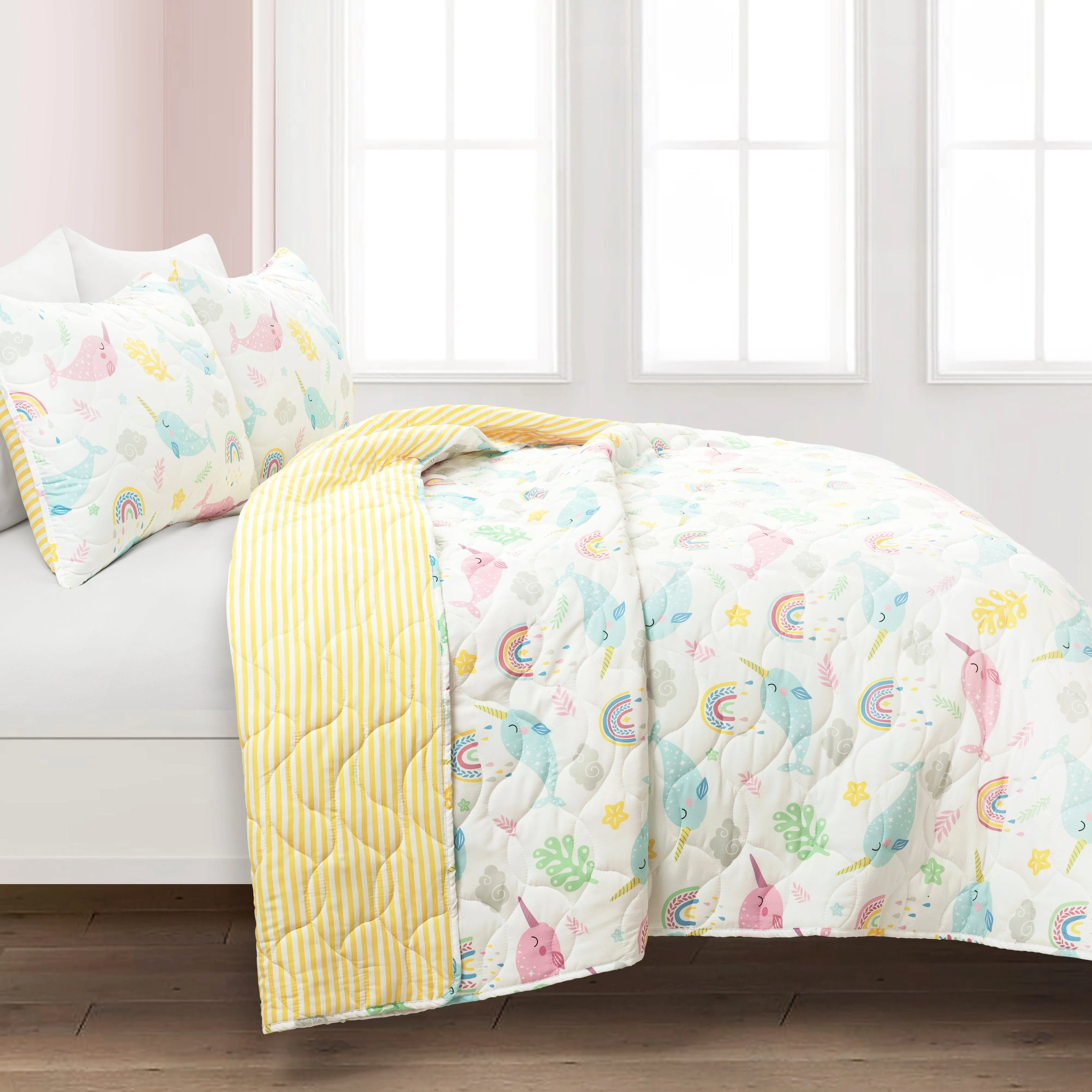 Magical Narwhal Reversible Quilt Set