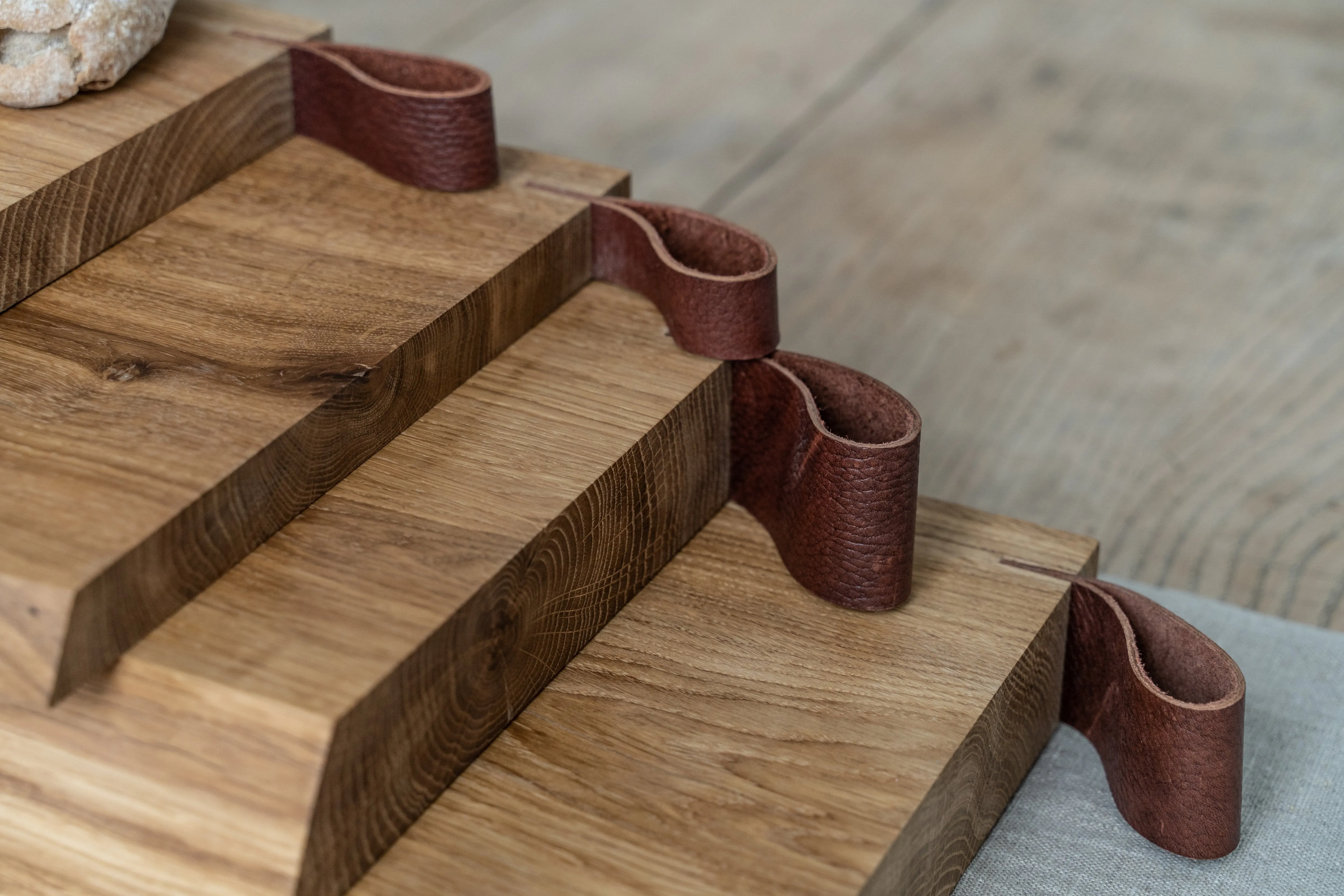 Mediea Mini Oak Cutting Board