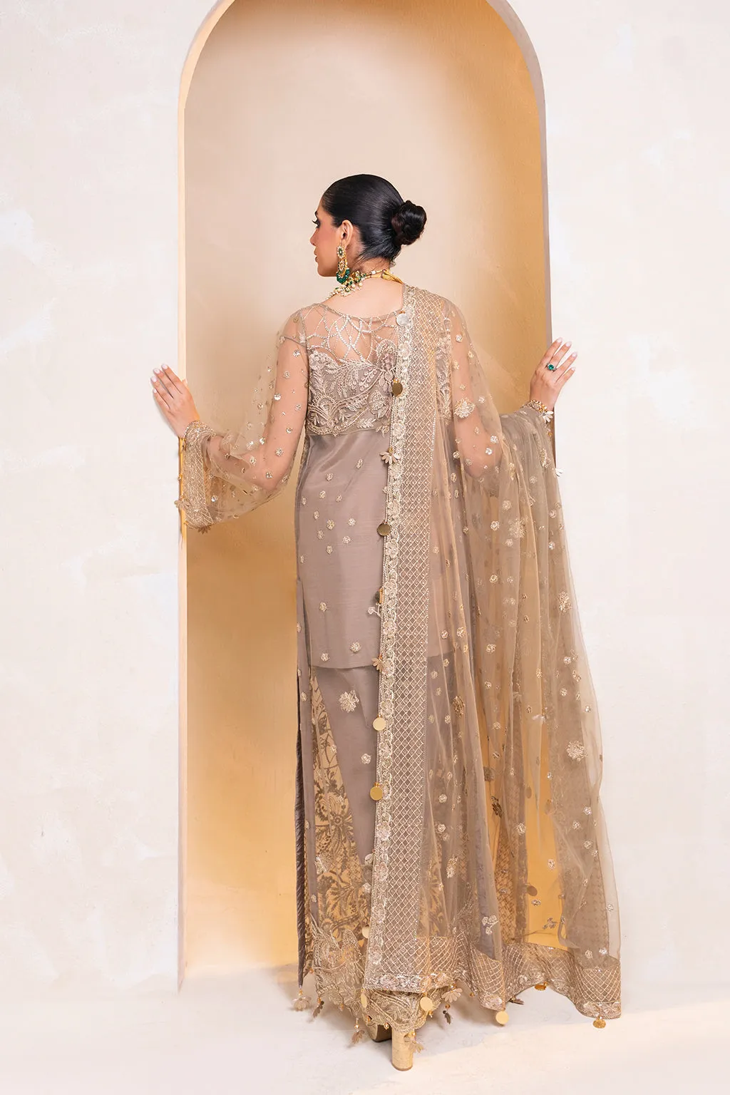 Muneefanaz Raha Luxury Formal Collection – Yasmin