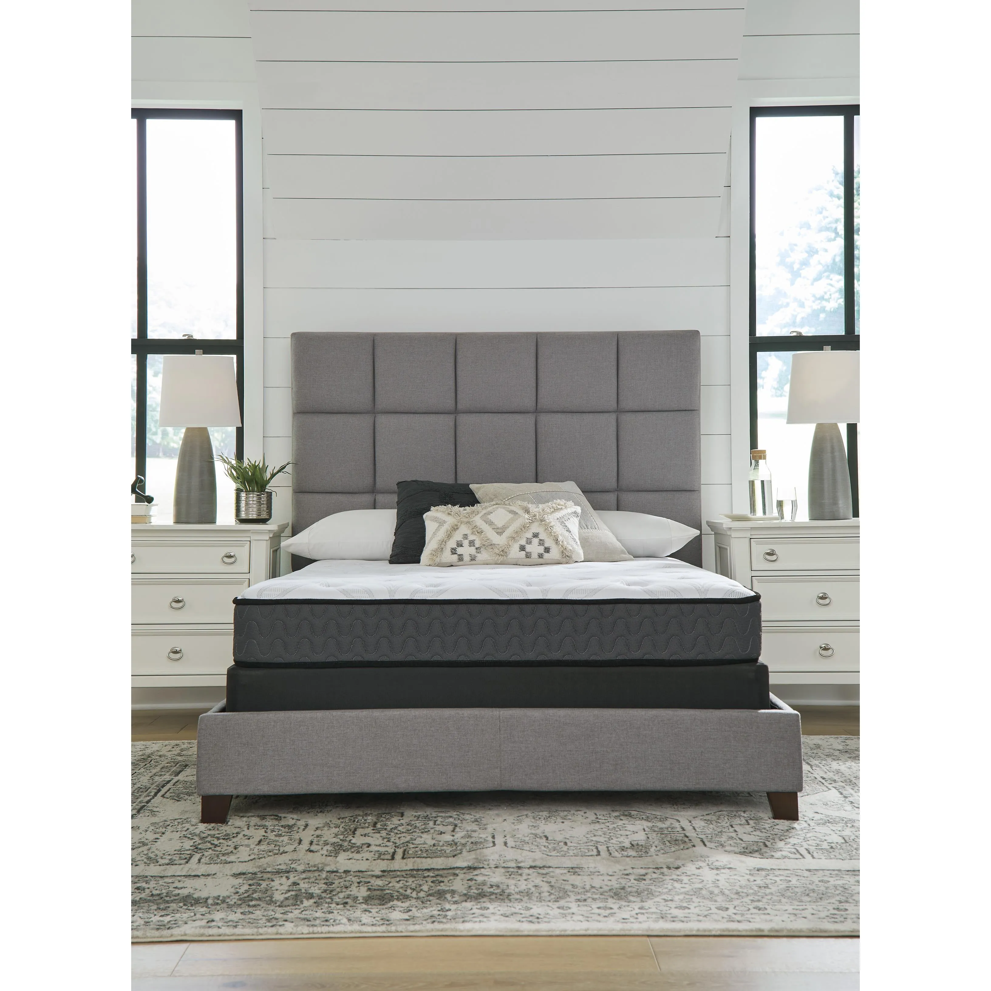 Sierra Sleep 8 Inch Bonnell Hybrid M58731 Queen Mattress